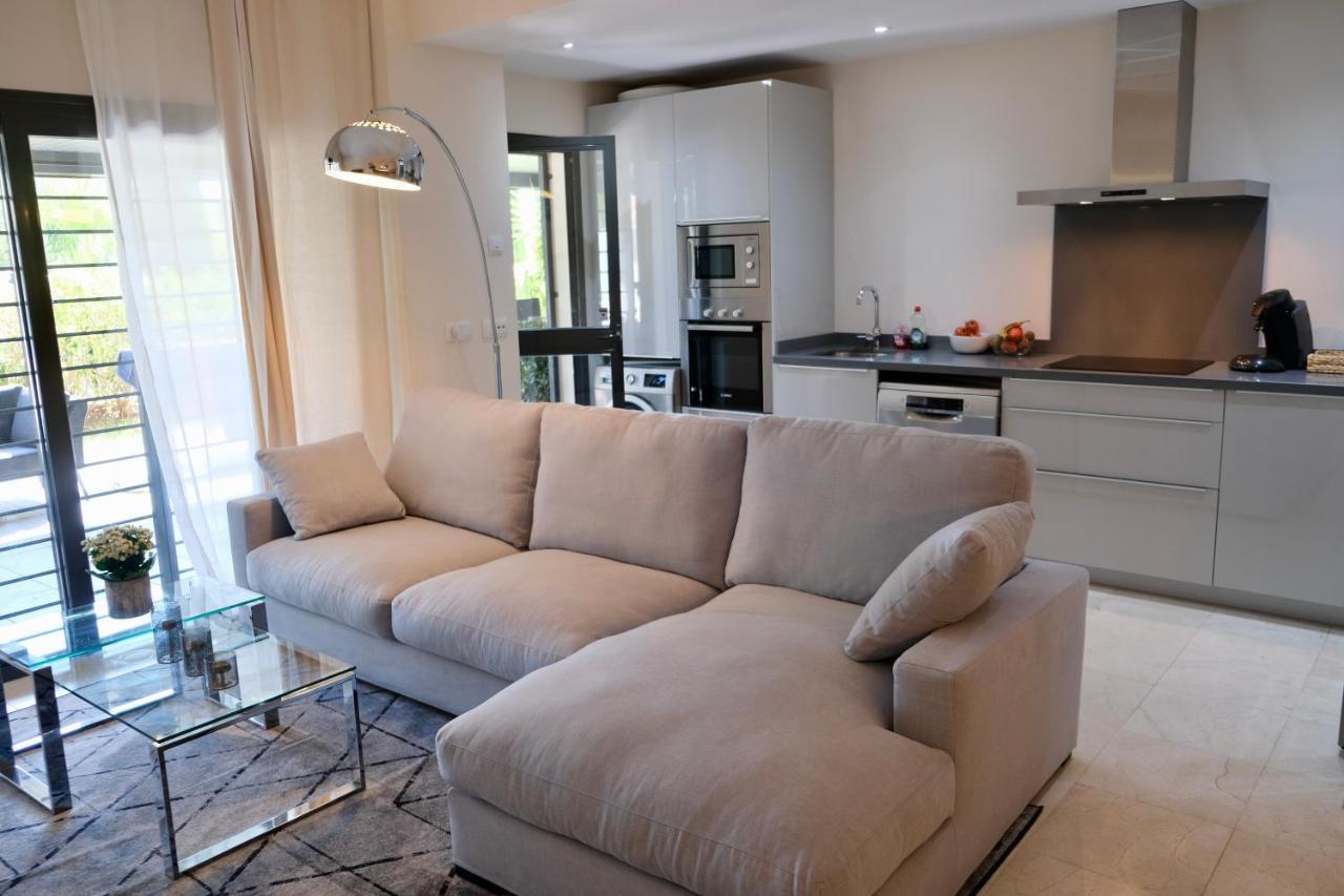 Alegria De Vivir Exclusiv 2 Bedroom Appartment Pool, Parking, Wifi, Netflix, Padel And More Estepona Exterior photo